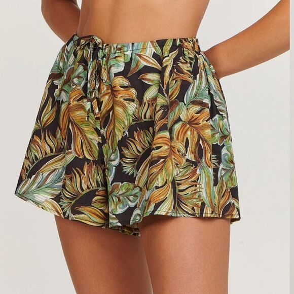 Charlie Holiday Topical Palm Harlow short - NWT - Picture 1 of 12